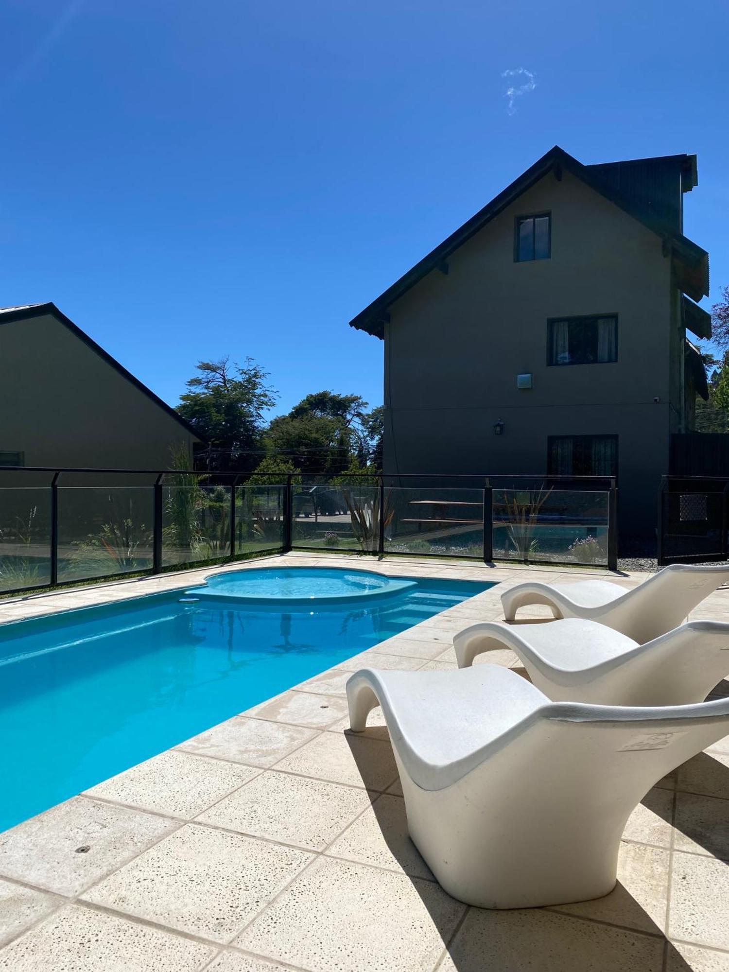 Complejo Quillaipe Apart Suite San Carlos de Bariloche Exterior photo
